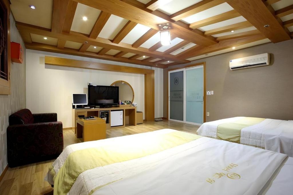 Hotel Head-One Uijeongbu Екстериор снимка