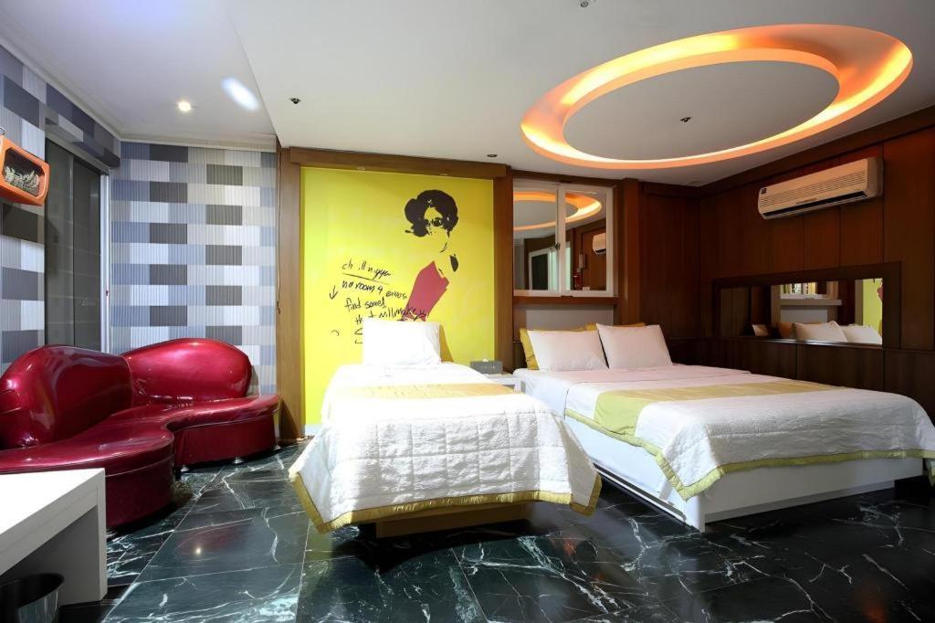 Hotel Head-One Uijeongbu Екстериор снимка