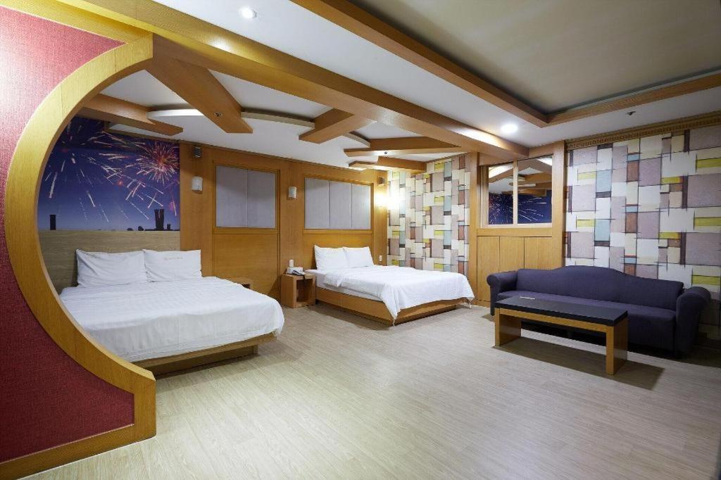 Hotel Head-One Uijeongbu Екстериор снимка